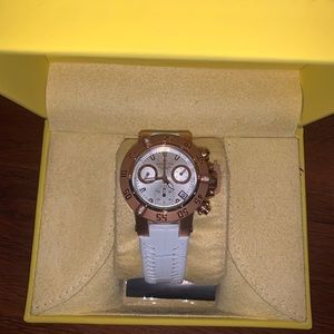 INEVER WORN invicta watch